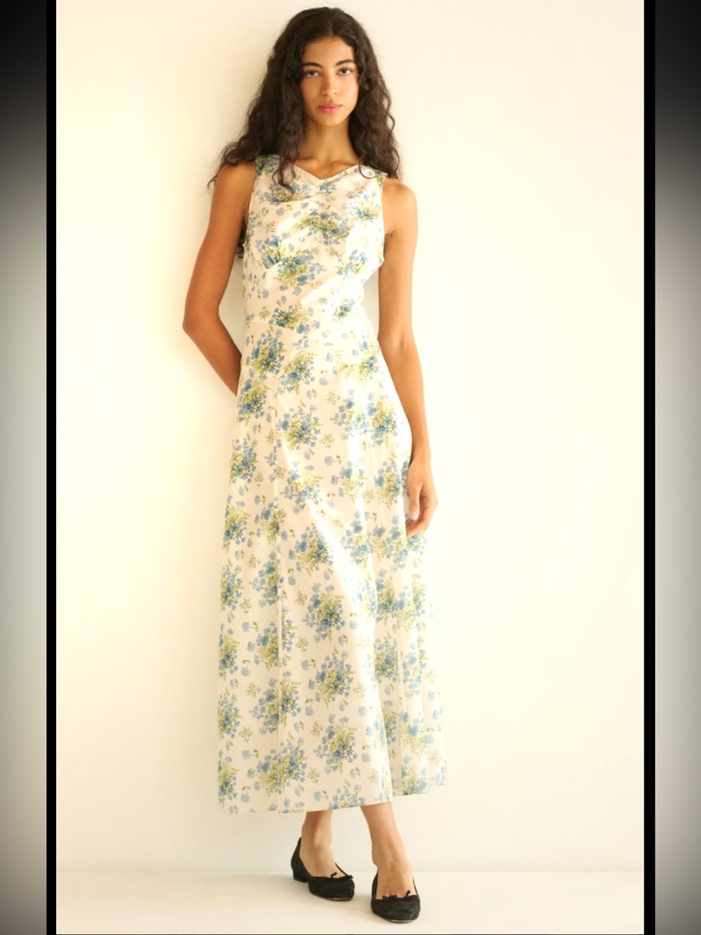 Bruna Dress DOEN NWOT Sleeveless White Floral Maxi Dress with Blue and Green
